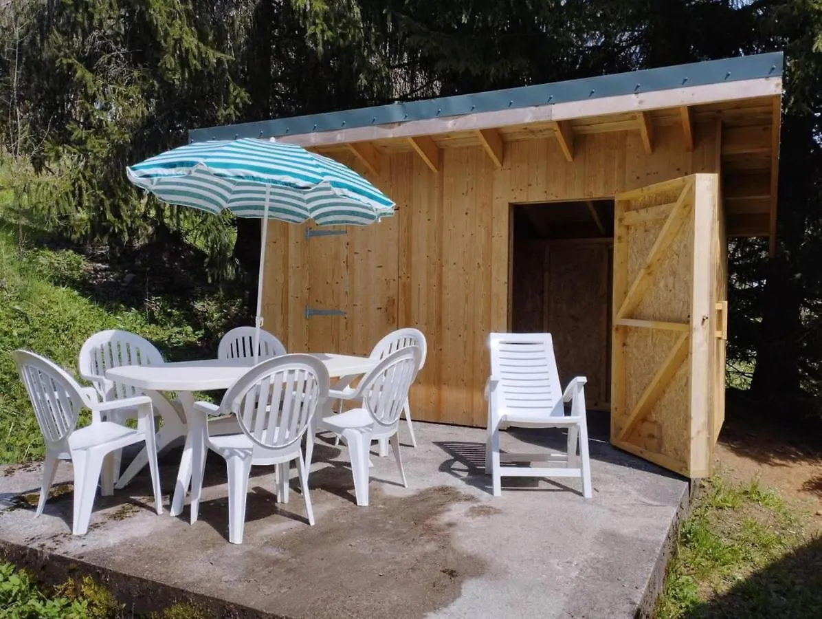 8 Person Chalet With Hot Tub In Portes Du Soleil Montriond