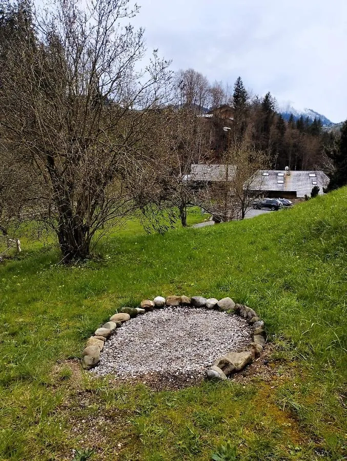 8 Person Chalet With Hot Tub In Portes Du Soleil Montriond France